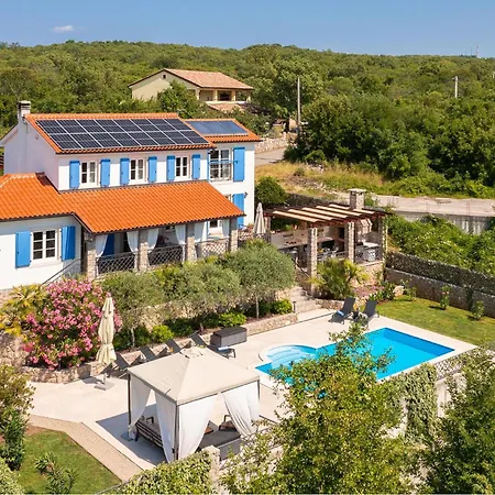 Mia Hébergement de vacances *