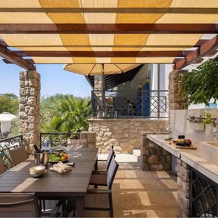 Hébergement de vacances Mia *